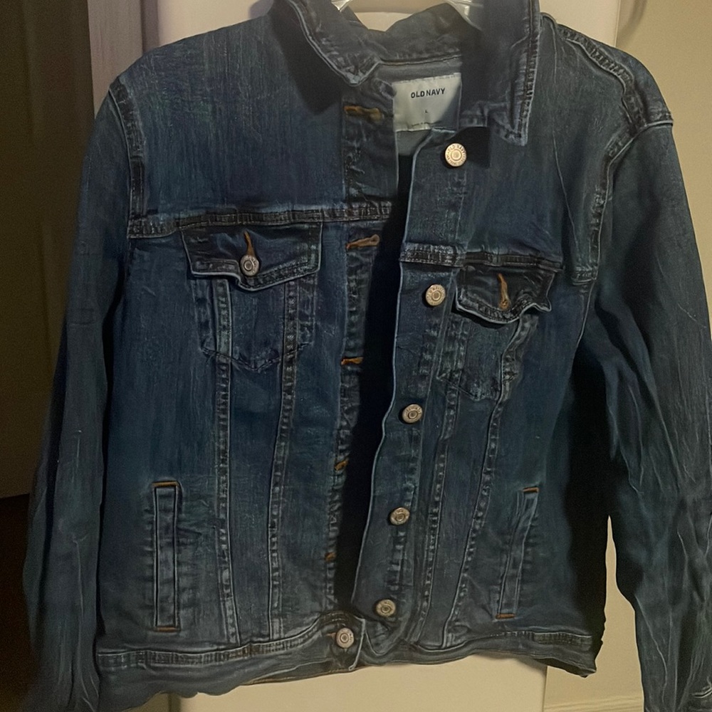 Comfortable Jean jacket with buttons